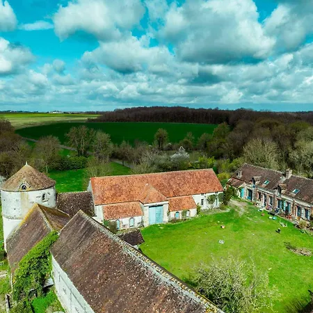 Hébergement de vacances Ferme De La Haute Maison Maison D Hotes *